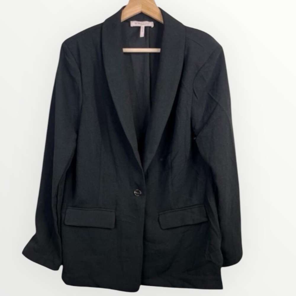 Bcbgeneration Black Single-Button Notched Lapel B… - image 1